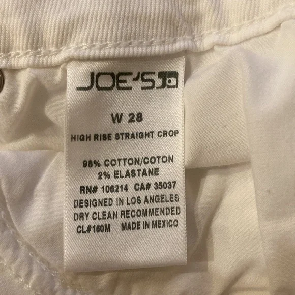 Joe’s Jeans High Rise Frayed Straight Crop - Picture 6 of 6